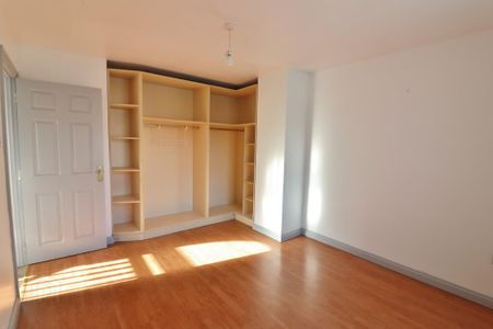 7 Carrigart Manor, Craigavon, BT65 5ES - Photo 3