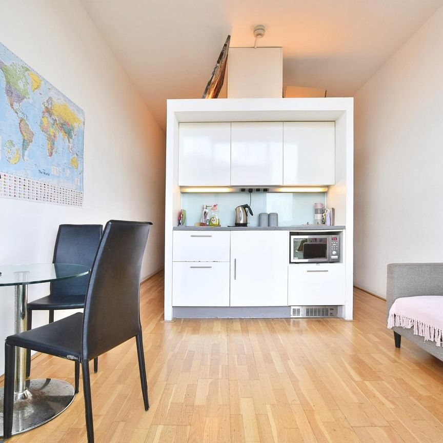 apartment to rent Clippers Quay, Salford, M50 - Photo 1