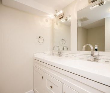 For Lease - 2430 Iris Street Unit# B, Parkway Park - Queensway Terr... - Photo 6
