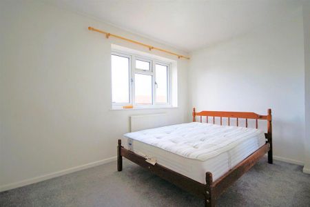 2 bedroom house to rent - Photo 2