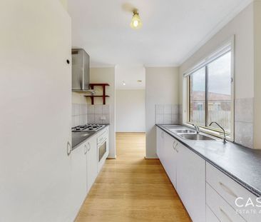 23 Dartmoor Drive, Cranbourne East - Photo 6
