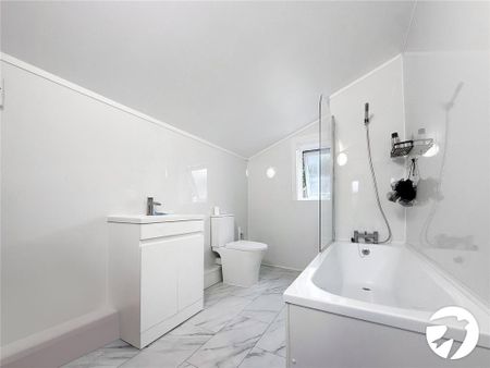 3 bedroom house to rent - Photo 2