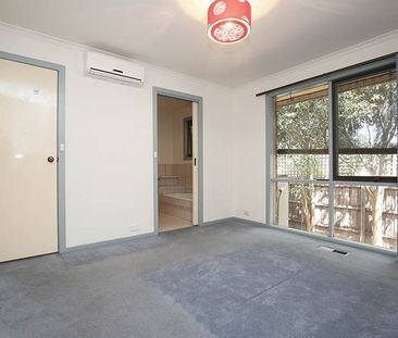 Easy Living in Doncaster – Air-Conditioned 3-Bedroom Unit Available... - Photo 6