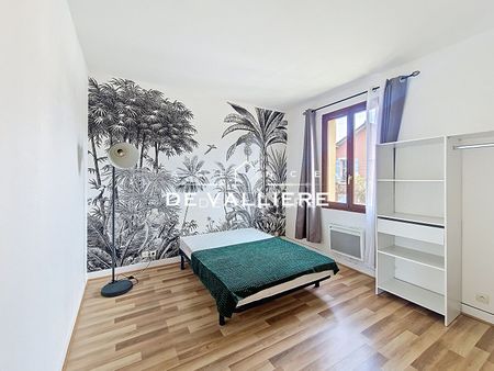 Location Appartement 3 pièces 60m² NANTERRE 92000 - Photo 2