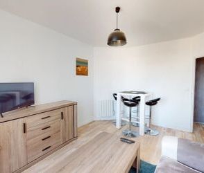 Location Appartement 2 pièces 30 m2 à Chartres - Photo 2