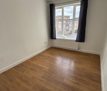 Station road, Hornchurch , RM12 6NJ, Property for rent - Photo 3