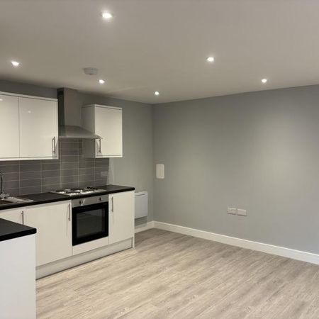 Studio to rent - Photo 3