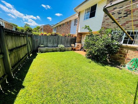 8/46 Albany Creek Road, Aspley, QLD 4034 - Photo 2