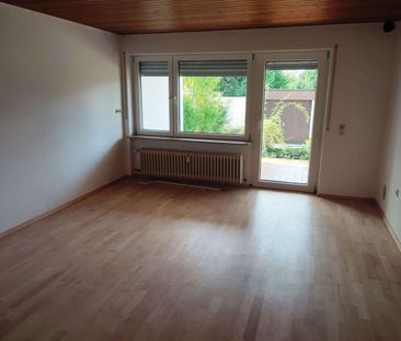 Ruhige, schöne 2,5 Zimmer Whg in Kieselbronn mit Terrasse - Photo 2