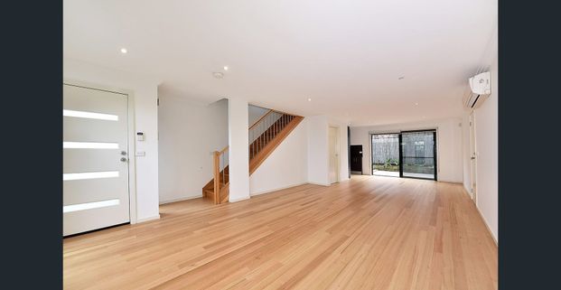 Close and Convenient - Photo 1