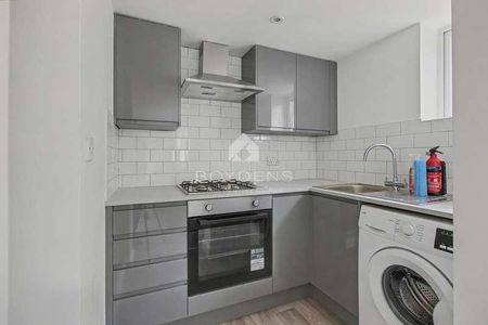 Greenstead Road Colchester, CO1 - Photo 5