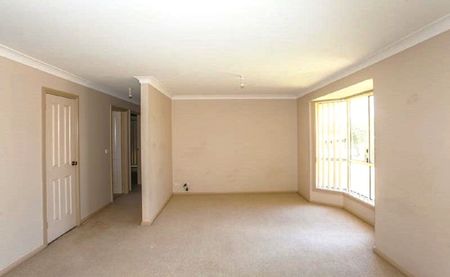 9/153 Gisborne Street, Wellington, NSW 2820 - Photo 3