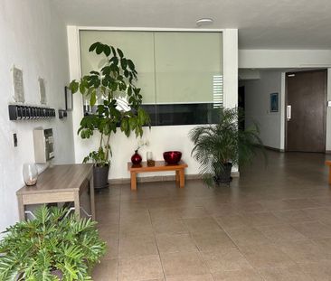 Departamento Amueblado en Renta en Solares - Photo 4