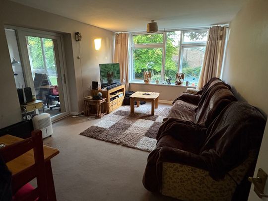 Room in a Shared House, The Hornbeams, BS16 - Photo 1