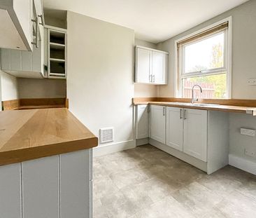 High Wych Road, CM21, Sawbridgeworth - Photo 3