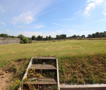 4 Spybush Cottages, Brown Candover - Photo 1