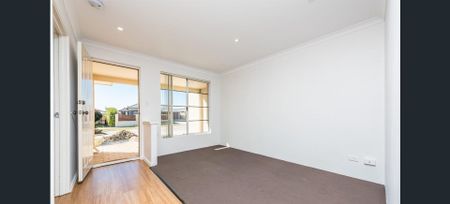 4x2 Family Home with Multiple Living Areas in Butler! - Photo 2