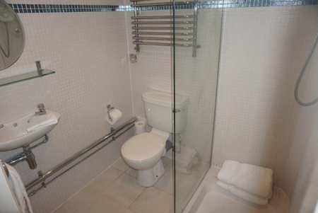 1 bedroom barn conversion to rent - Photo 5