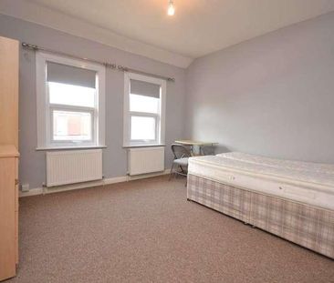 Pitcroft Avenue, University Area, RG6 - Photo 3
