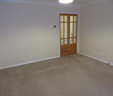 3 bedroom house to rent Wing Drive, Fishtoft, PE21 - Photo 2