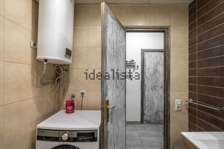 Alquiler de casa o chalet independiente en Calle d'Aragó - Photo 5