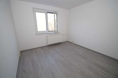 3-Zimmer-Wohnung mit Badewanne – Wohnberechtigungsschein erforderlich - Photo 3