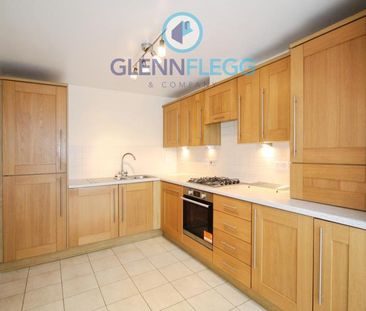 3 bedroom terraced house to rent - Photo 4