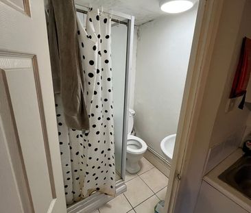 Studio Flat, Dennington Park Road, NW6 - Photo 3