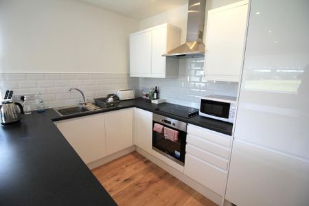 1 bedroom flat to rent - Photo 5