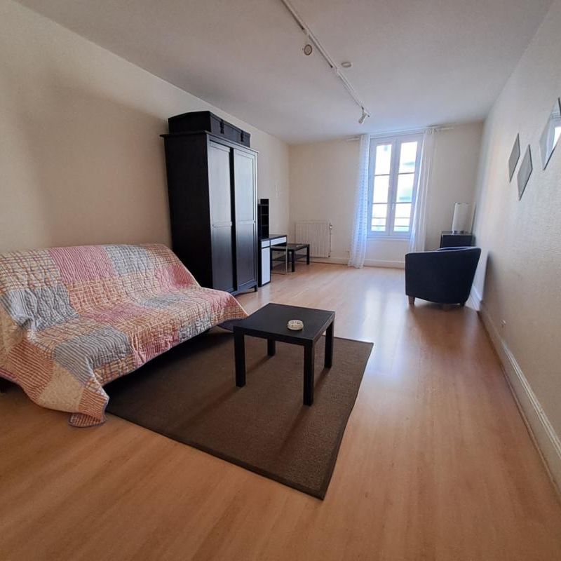 APPARTEMENT MEUBLÉ PROCHE CENTRE-VILLE - Photo 1