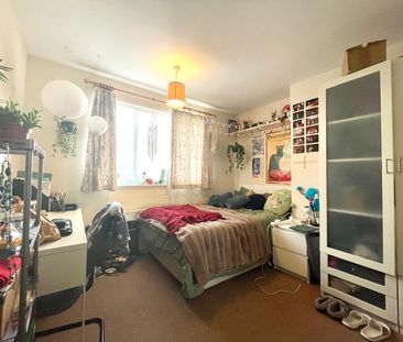 6 Bed Terraced House, Dryleaze Road, BS16 - Photo 4