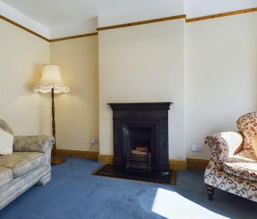 2 bedroom terraced house to rent - Photo 3