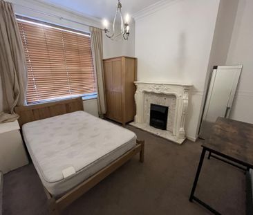 Milnthorpe Street, Salford - Photo 2