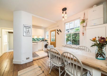 Franciscan Road, SW17 8EA, London - Photo 2