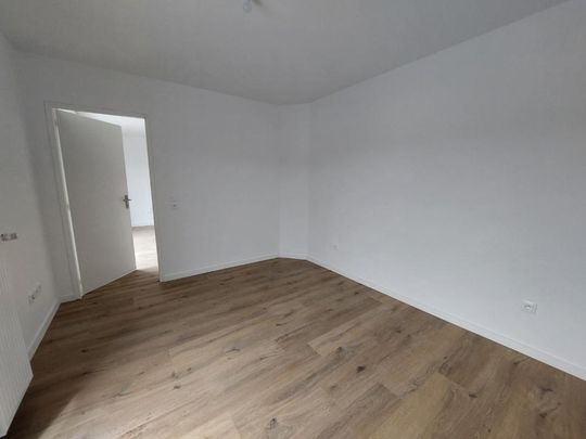 Location Appartement 2 pièces 42m² MAROMME 76150 - Photo 1