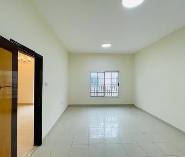 Semi-Detached 3BR Villa with Private Backyard - Photo 2