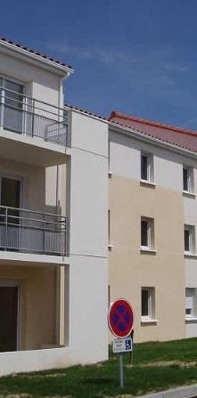 Location Appartement 2 pièces 44m² LES SABLES D’OLONNE 85180 - Photo 1