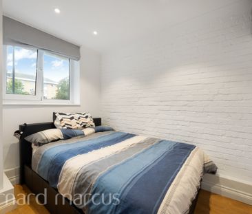 Weydown Close - Photo 2