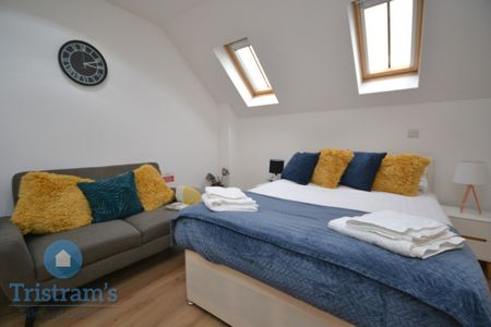 Studio for Rent - Photo 3