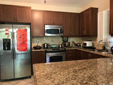 For Lease - 278 DALGLEISH Gardens, Milton, Ontario - Photo 3