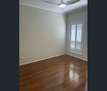 Modern, Conveniently Located, Three Bedroom Home - Photo 5