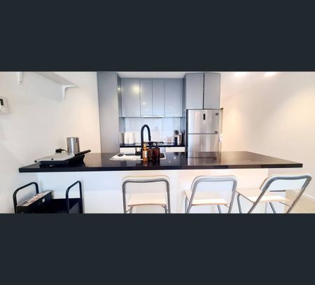 1105/151 City Road, Southbank, Vic 3006 - Photo 3