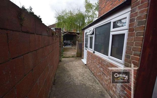|ref: |, Cornwall Road, Southampton, SO18 - Photo 1