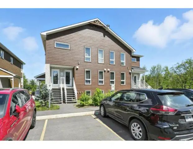 37 Boul. Lorrain, #1 | 37 Boul. Lorrain, #1, Gatineau - Photo 1