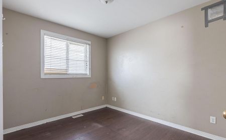 For Lease - 138 Carlton Street Unit# Upper, St. Catharines, Ontario - Photo 3