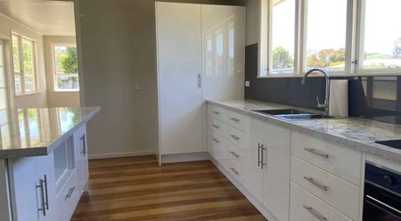 Kaiti - 4 Bedroom - Photo 5