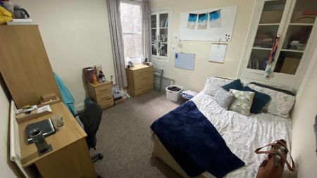 4 bedroom house share to rent - Photo 5