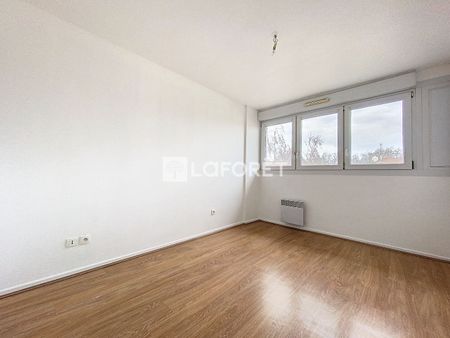 Location Appartement 4 pièces 72m² - Photo 2