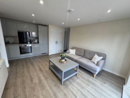 2 bedroom apartment to rent - Photo 2