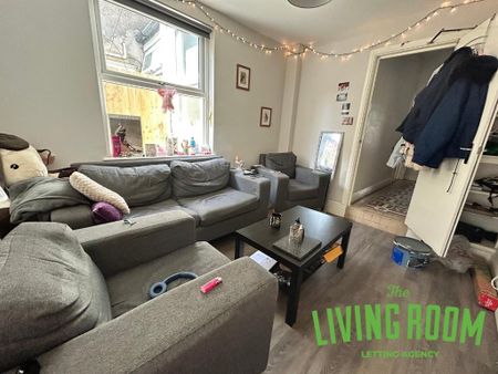 5 bedroom house to rent - Photo 2